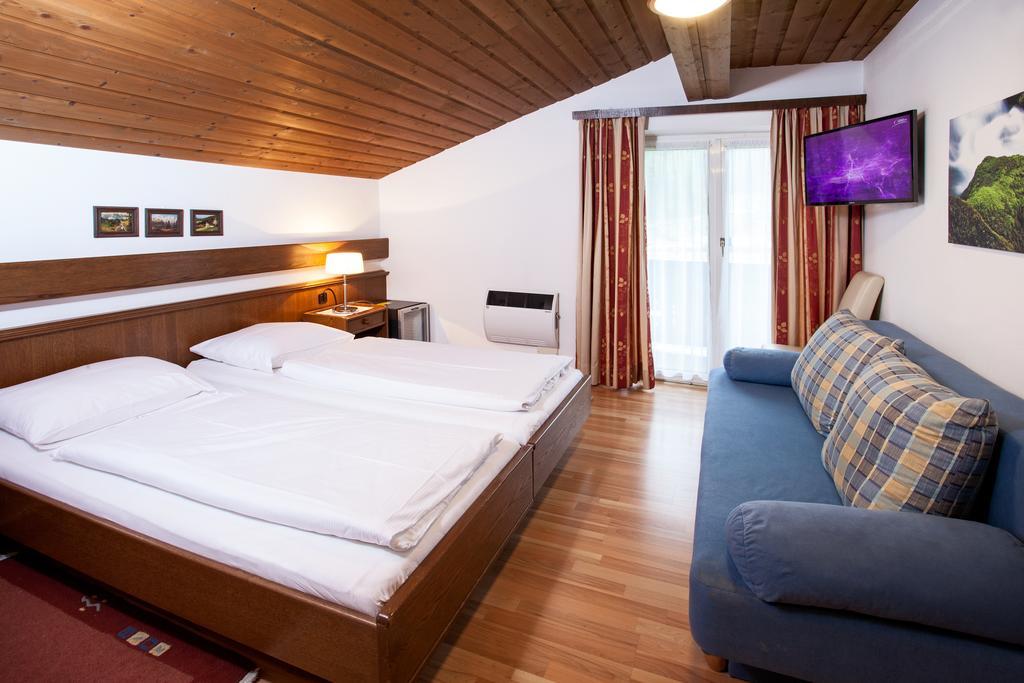Gaestehaus Sunkler Голлінг-ан-дер-Зальцах Номер фото